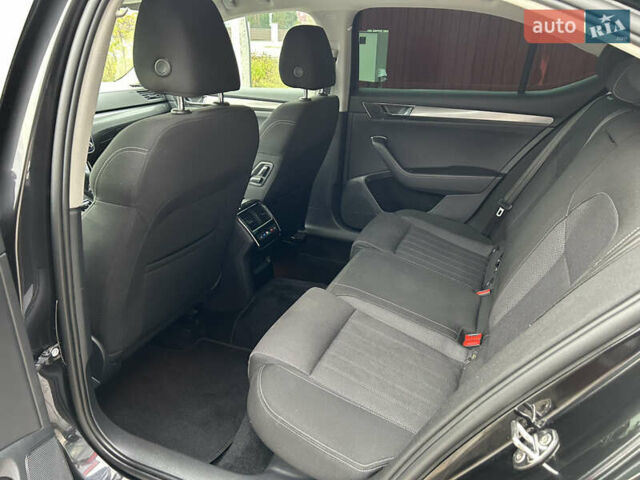 Черный Шкода Суперб, объемом двигателя 2 л и пробегом 253 тыс. км за 19900 $, фото 35 на Automoto.ua