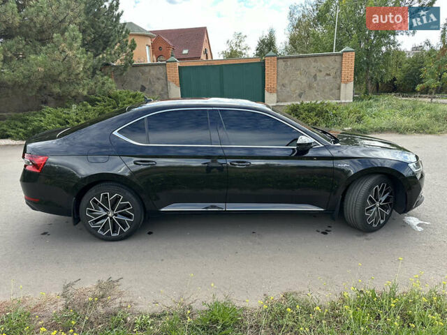 Черный Шкода Суперб, объемом двигателя 1.97 л и пробегом 176 тыс. км за 34000 $, фото 9 на Automoto.ua