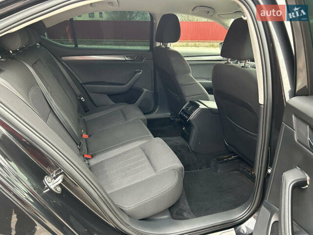 Черный Шкода Суперб, объемом двигателя 2 л и пробегом 253 тыс. км за 19900 $, фото 18 на Automoto.ua