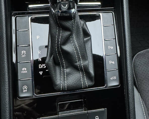 Черный Шкода Суперб, объемом двигателя 1.97 л и пробегом 190 тыс. км за 30499 $, фото 68 на Automoto.ua