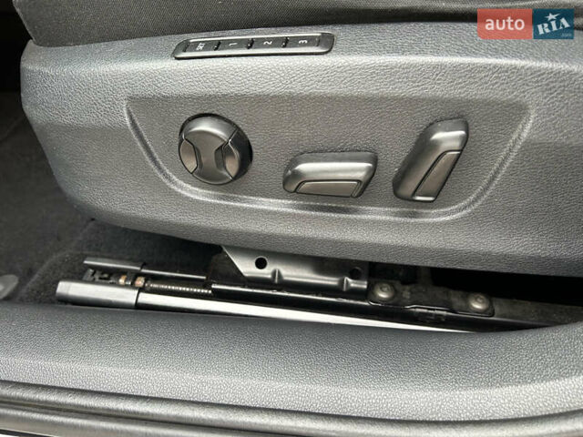 Черный Шкода Суперб, объемом двигателя 2 л и пробегом 253 тыс. км за 19900 $, фото 41 на Automoto.ua