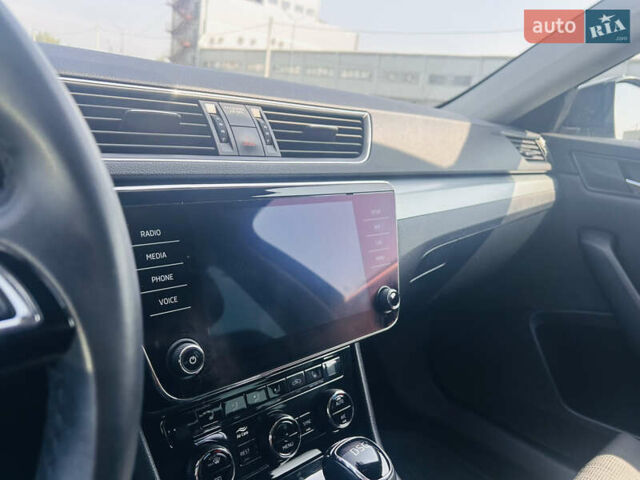 Черный Шкода Суперб, объемом двигателя 1.8 л и пробегом 160 тыс. км за 22500 $, фото 2 на Automoto.ua