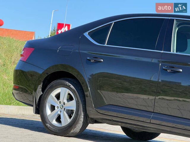 Чорний Шкода Суперб, об'ємом двигуна 1.8 л та пробігом 160 тис. км за 17999 $, фото 14 на Automoto.ua