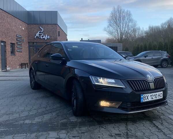 Черный Шкода Суперб, объемом двигателя 1.97 л и пробегом 110 тыс. км за 29499 $, фото 7 на Automoto.ua