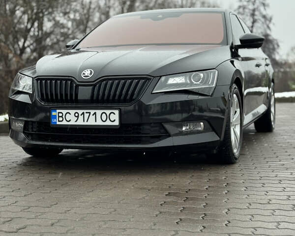 Черный Шкода Суперб, объемом двигателя 1.97 л и пробегом 190 тыс. км за 30499 $, фото 1 на Automoto.ua