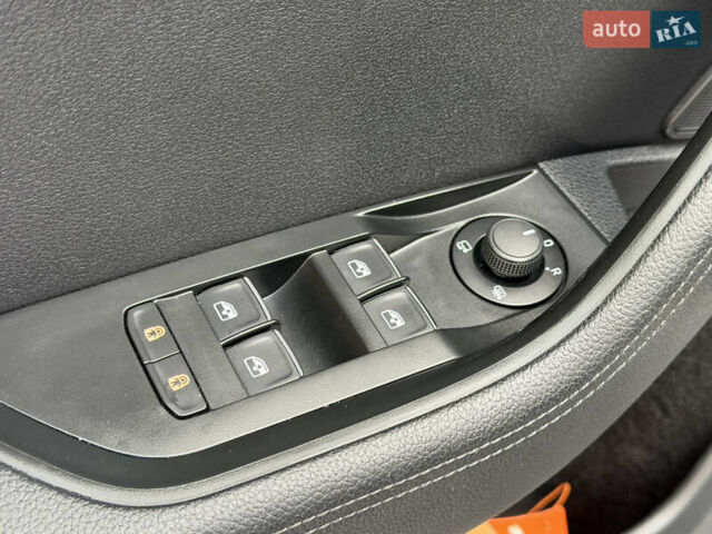 Черный Шкода Суперб, объемом двигателя 1.97 л и пробегом 149 тыс. км за 31500 $, фото 13 на Automoto.ua