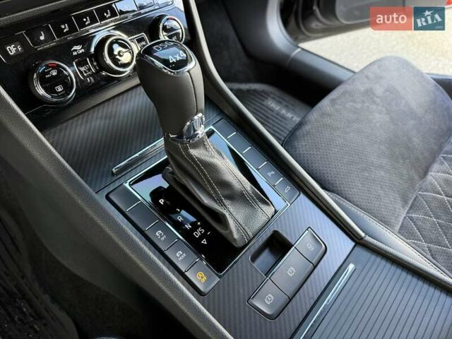 Шкода Суперб 2020 в Днепре (Днепропетровске) на Automoto.ua Черный Шкода Суперб, объемом двигателя 1.97 л и пробегом 68 тыс. км за 37900 $, фото 22 на Automoto.ua