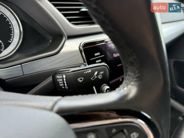 Черный Шкода Суперб, объемом двигателя 1.97 л и пробегом 80 тыс. км за 32999 $, фото 15 на Automoto.ua