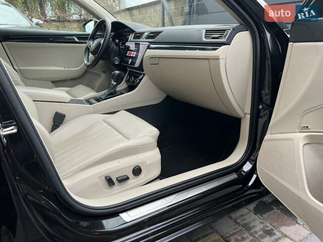 Черный Шкода Суперб, объемом двигателя 1.97 л и пробегом 177 тыс. км за 29000 $, фото 45 на Automoto.ua