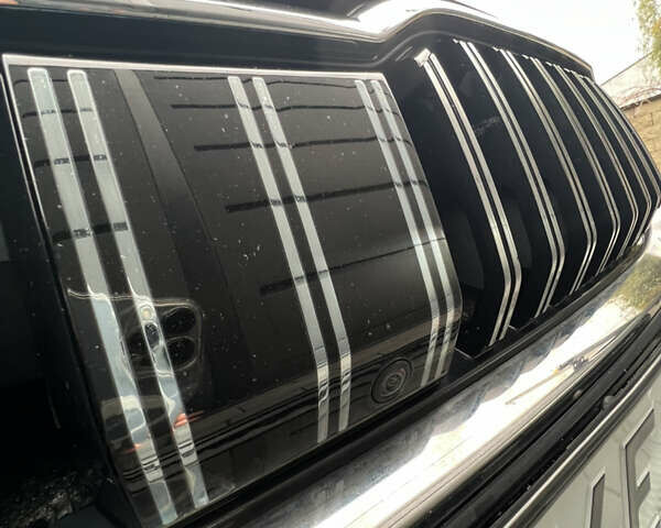 Черный Шкода Суперб, объемом двигателя 1.97 л и пробегом 177 тыс. км за 29000 $, фото 19 на Automoto.ua