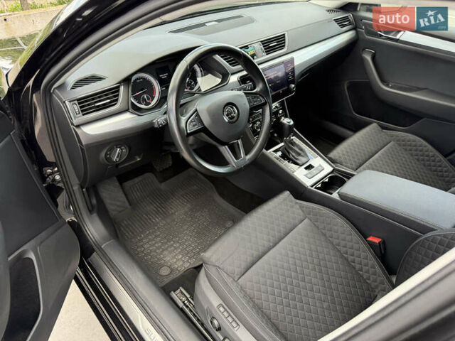 Черный Шкода Суперб, объемом двигателя 1.97 л и пробегом 80 тыс. км за 32999 $, фото 12 на Automoto.ua