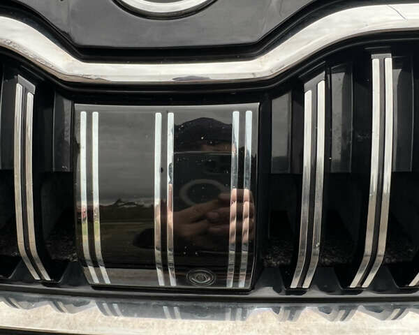 Черный Шкода Суперб, объемом двигателя 1.97 л и пробегом 177 тыс. км за 29000 $, фото 9 на Automoto.ua