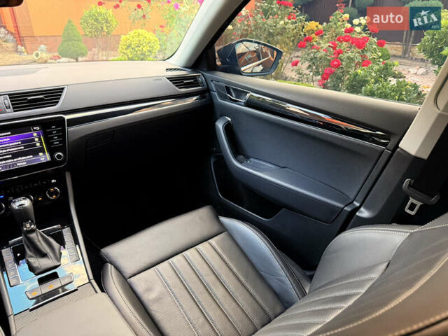 Чорний Шкода Суперб, об'ємом двигуна 1.98 л та пробігом 190 тис. км за 27800 $, фото 76 на Automoto.ua