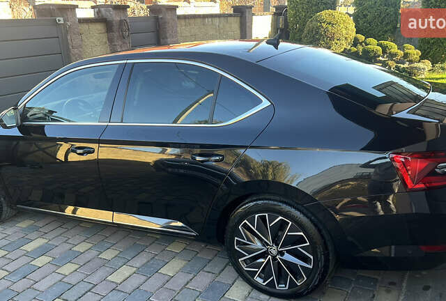 Черный Шкода Суперб, объемом двигателя 1.97 л и пробегом 177 тыс. км за 29000 $, фото 5 на Automoto.ua