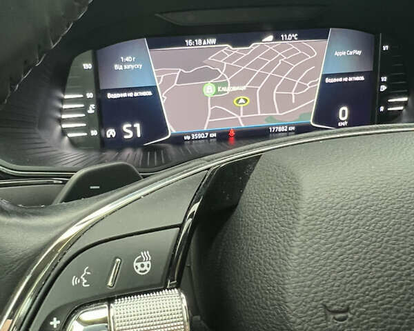 Черный Шкода Суперб, объемом двигателя 1.97 л и пробегом 177 тыс. км за 29000 $, фото 68 на Automoto.ua