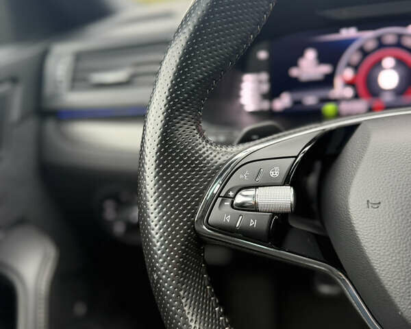 Чорний Шкода Суперб, об'ємом двигуна 2 л та пробігом 115 тис. км за 38700 $, фото 118 на Automoto.ua