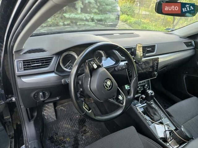 Черный Шкода Суперб, объемом двигателя 1.97 л и пробегом 138 тыс. км за 31000 $, фото 3 на Automoto.ua