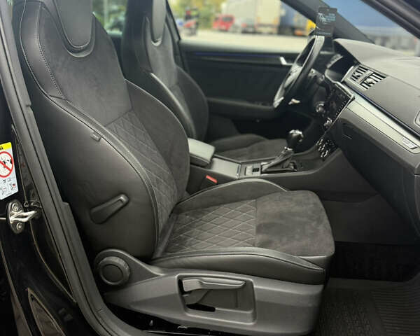 Чорний Шкода Суперб, об'ємом двигуна 2 л та пробігом 115 тис. км за 38700 $, фото 82 на Automoto.ua