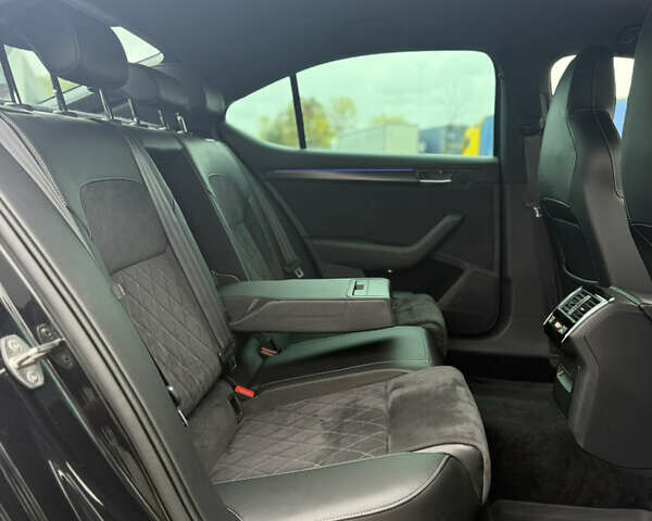 Чорний Шкода Суперб, об'ємом двигуна 2 л та пробігом 115 тис. км за 38700 $, фото 94 на Automoto.ua