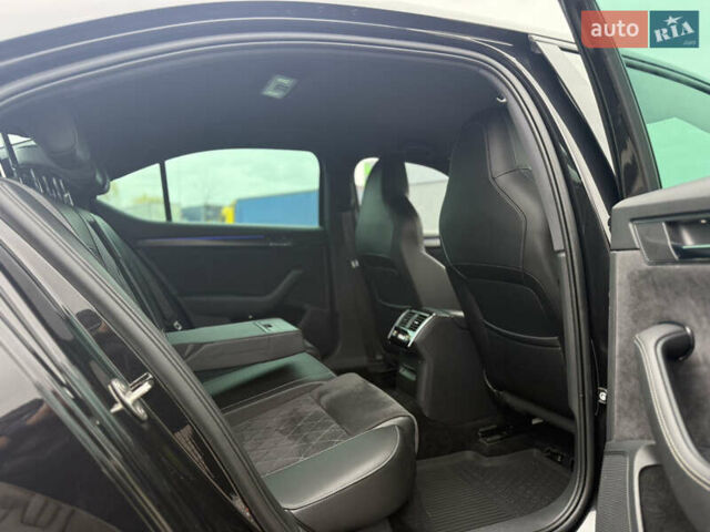 Чорний Шкода Суперб, об'ємом двигуна 2 л та пробігом 115 тис. км за 38700 $, фото 95 на Automoto.ua