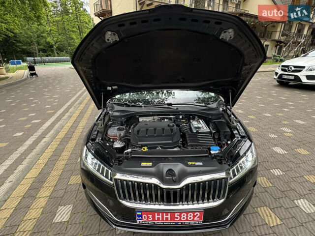 Чорний Шкода Суперб, об'ємом двигуна 2 л та пробігом 209 тис. км за 27999 $, фото 181 на Automoto.ua