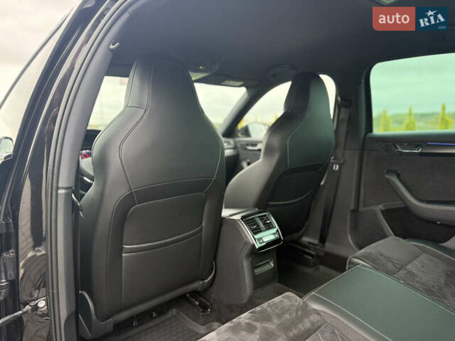 Чорний Шкода Суперб, об'ємом двигуна 2 л та пробігом 115 тис. км за 38700 $, фото 104 на Automoto.ua