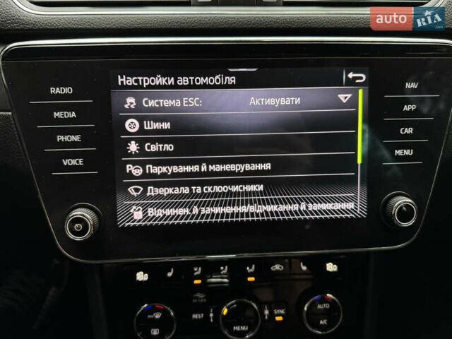 Чорний Шкода Суперб, об'ємом двигуна 2 л та пробігом 209 тис. км за 27999 $, фото 96 на Automoto.ua