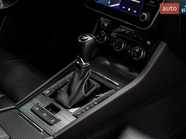 Черный Шкода Суперб, объемом двигателя 1.97 л и пробегом 172 тыс. км за 28100 $, фото 51 на Automoto.ua