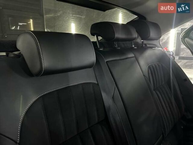 Черный Шкода Суперб, объемом двигателя 2 л и пробегом 92 тыс. км за 29800 $, фото 9 на Automoto.ua