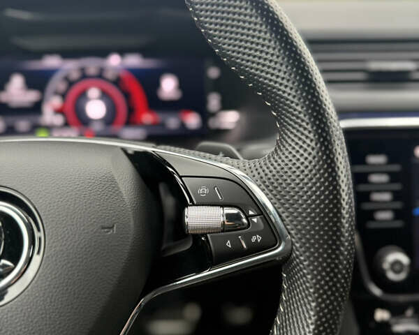 Чорний Шкода Суперб, об'ємом двигуна 2 л та пробігом 115 тис. км за 38700 $, фото 119 на Automoto.ua