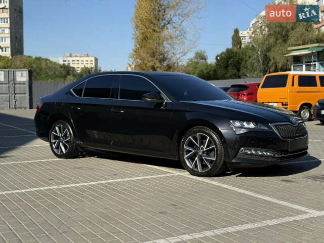 Черный Шкода Суперб, объемом двигателя 1.97 л и пробегом 129 тыс. км за 31900 $, фото 8 на Automoto.ua