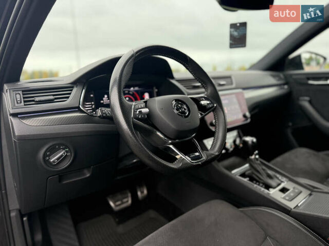 Чорний Шкода Суперб, об'ємом двигуна 2 л та пробігом 115 тис. км за 38700 $, фото 76 на Automoto.ua