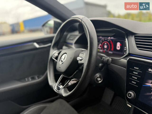 Чорний Шкода Суперб, об'ємом двигуна 2 л та пробігом 115 тис. км за 38700 $, фото 90 на Automoto.ua