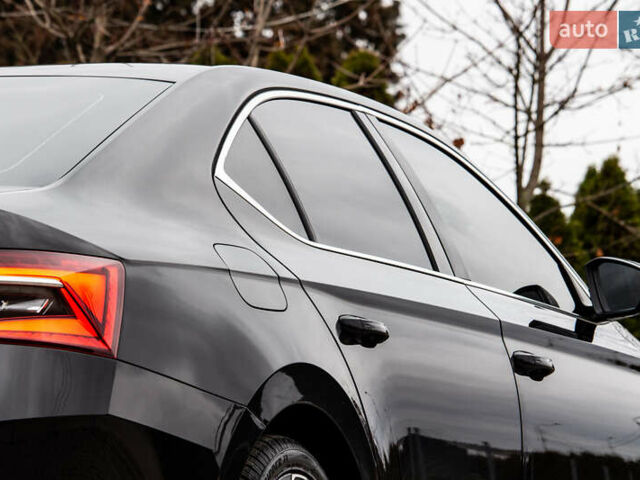 Черный Шкода Суперб, объемом двигателя 1.97 л и пробегом 172 тыс. км за 28100 $, фото 32 на Automoto.ua