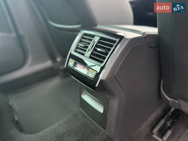 Чорний Шкода Суперб, об'ємом двигуна 2 л та пробігом 115 тис. км за 38700 $, фото 99 на Automoto.ua