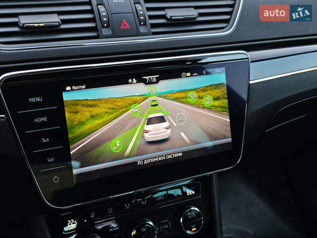 Черный Шкода Суперб, объемом двигателя 1.4 л и пробегом 134 тыс. км за 31999 $, фото 44 на Automoto.ua