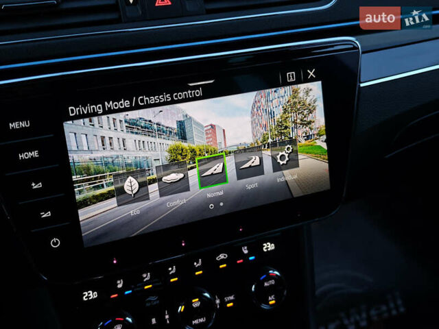 Черный Шкода Суперб, объемом двигателя 1.4 л и пробегом 134 тыс. км за 31999 $, фото 43 на Automoto.ua