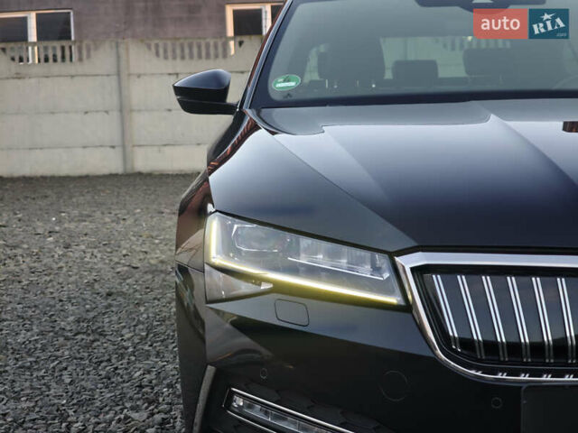 Черный Шкода Суперб, объемом двигателя 1.4 л и пробегом 134 тыс. км за 31999 $, фото 10 на Automoto.ua