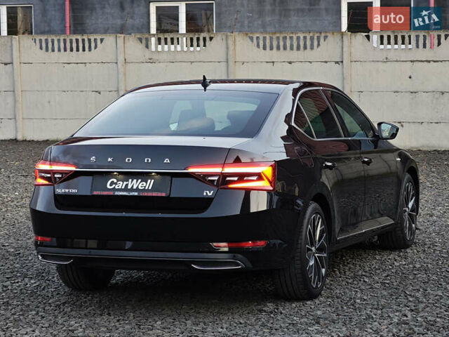 Черный Шкода Суперб, объемом двигателя 1.4 л и пробегом 134 тыс. км за 31999 $, фото 5 на Automoto.ua
