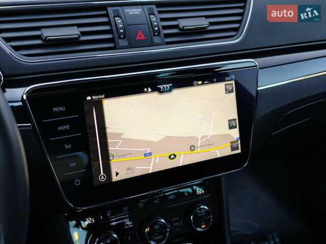 Черный Шкода Суперб, объемом двигателя 1.4 л и пробегом 134 тыс. км за 31999 $, фото 39 на Automoto.ua