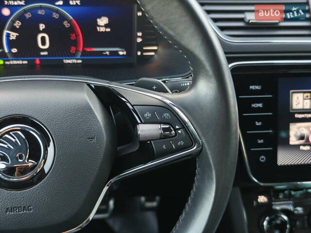 Черный Шкода Суперб, объемом двигателя 1.4 л и пробегом 134 тыс. км за 31999 $, фото 34 на Automoto.ua