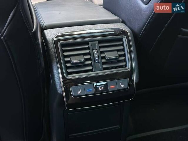 Черный Шкода Суперб, объемом двигателя 2 л и пробегом 175 тыс. км за 31500 $, фото 37 на Automoto.ua