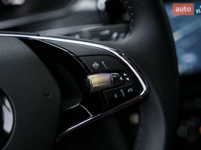 Черный Шкода Суперб, объемом двигателя 1.98 л и пробегом 27 тыс. км за 30000 $, фото 39 на Automoto.ua