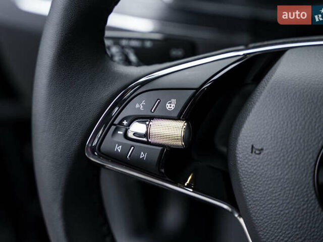 Черный Шкода Суперб, объемом двигателя 1.98 л и пробегом 27 тыс. км за 30000 $, фото 23 на Automoto.ua