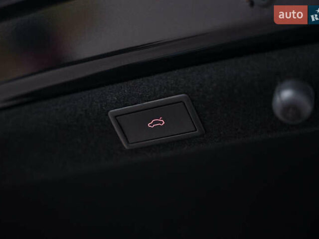 Черный Шкода Суперб, объемом двигателя 1.98 л и пробегом 27 тыс. км за 30000 $, фото 42 на Automoto.ua