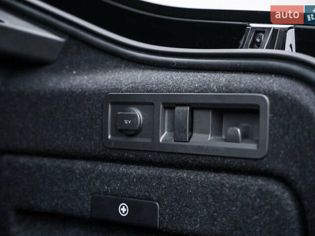 Черный Шкода Суперб, объемом двигателя 1.98 л и пробегом 27 тыс. км за 30000 $, фото 34 на Automoto.ua