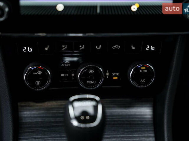 Черный Шкода Суперб, объемом двигателя 1.98 л и пробегом 27 тыс. км за 30000 $, фото 27 на Automoto.ua