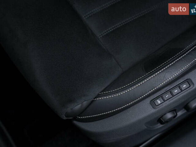 Черный Шкода Суперб, объемом двигателя 1.98 л и пробегом 27 тыс. км за 30000 $, фото 19 на Automoto.ua