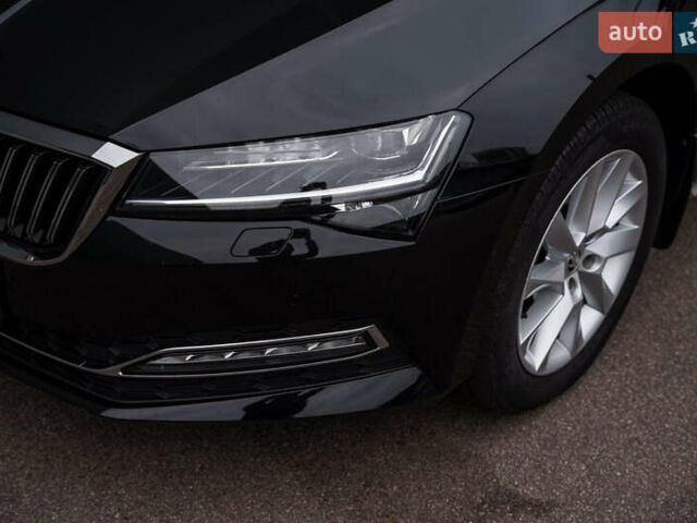 Черный Шкода Суперб, объемом двигателя 1.98 л и пробегом 27 тыс. км за 30000 $, фото 10 на Automoto.ua