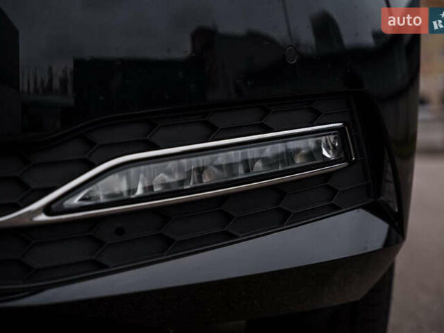 Черный Шкода Суперб, объемом двигателя 1.98 л и пробегом 27 тыс. км за 30000 $, фото 32 на Automoto.ua